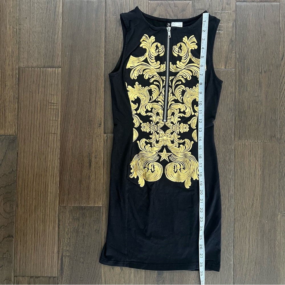 Divided Dress - Picture 5 of 8